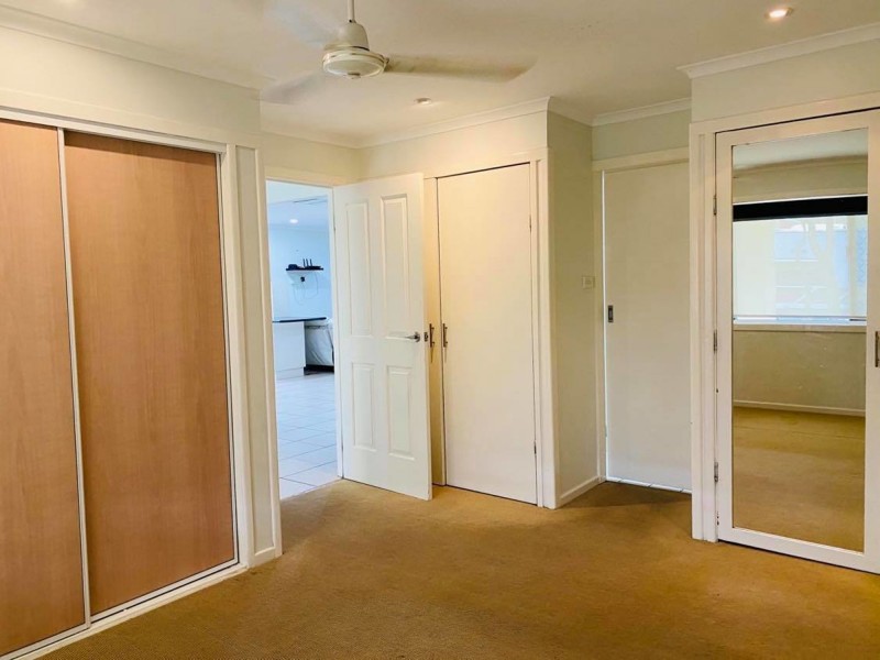 7 Palm Court, Bucasia QLD 4750