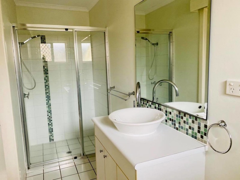 7 Palm Court, Bucasia QLD 4750