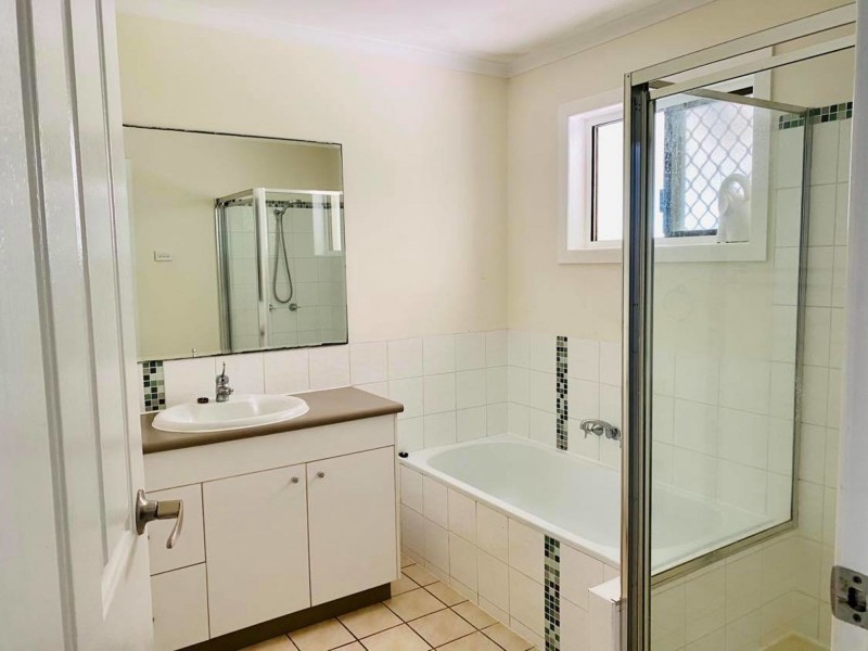 7 Palm Court, Bucasia QLD 4750