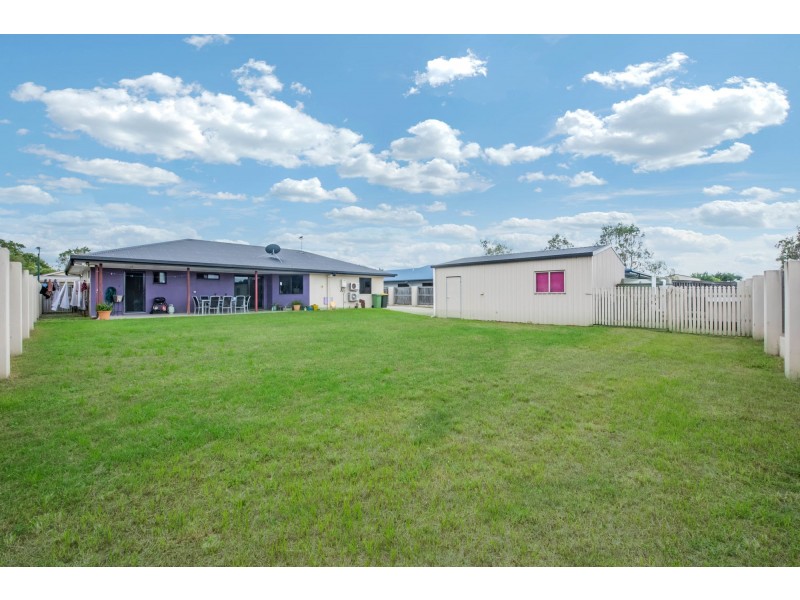 27 Katey Crescent, Mirani QLD 4754