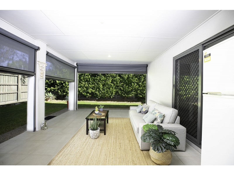 16 Woden Crescent, Ooralea QLD 4740