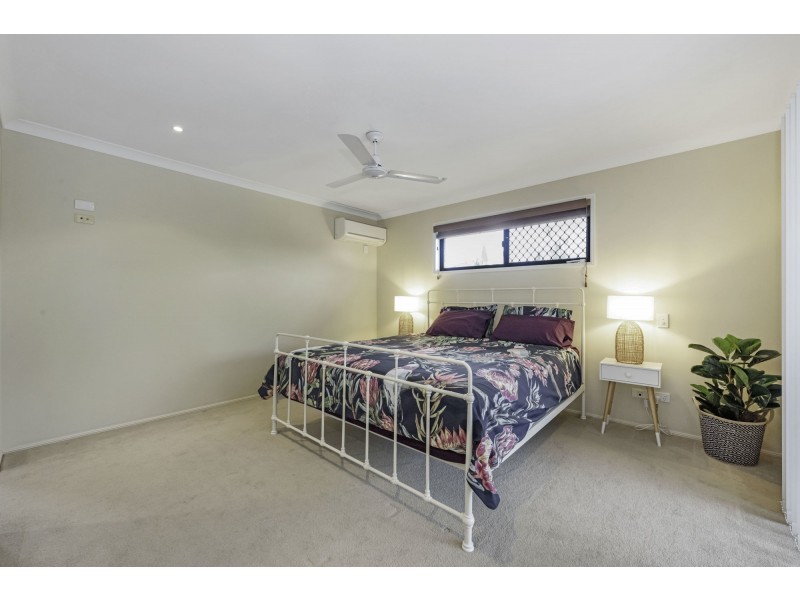 8 Bonsai Court, Glenella QLD 4740