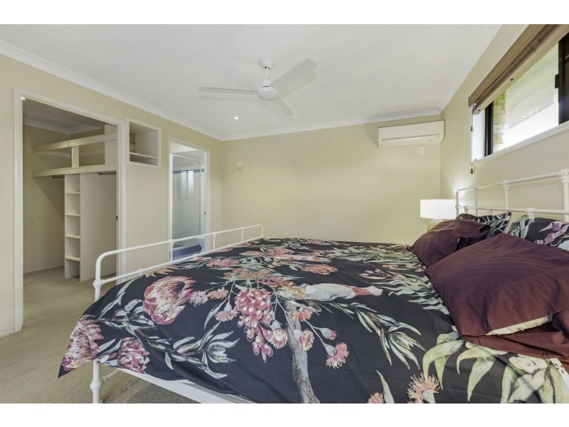 8 Bonsai Court, Glenella QLD 4740