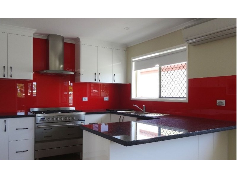 1/2 Sneyd Street, West Mackay QLD 4740