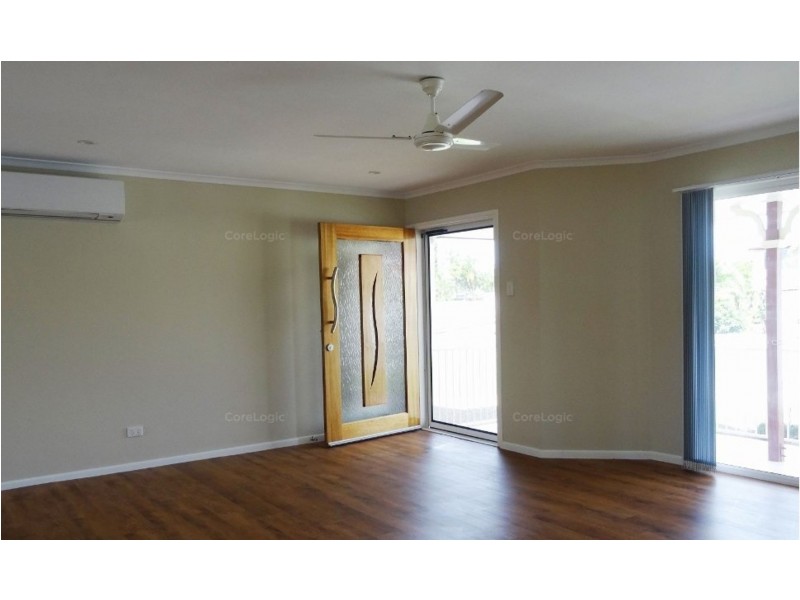 1/2 Sneyd Street, West Mackay QLD 4740