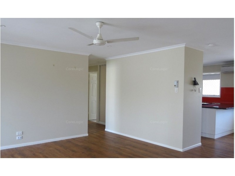 1/2 Sneyd Street, West Mackay QLD 4740