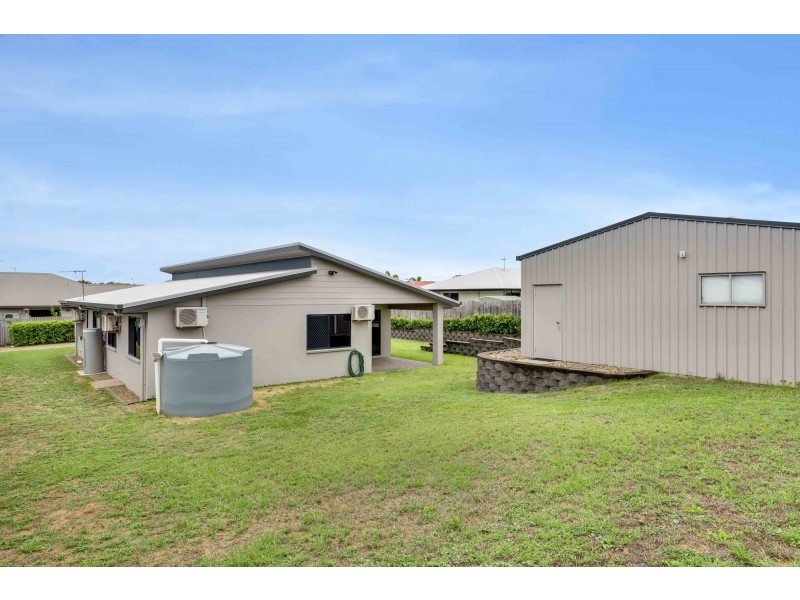 9 Turnbuckle Street, Bucasia QLD 4750
