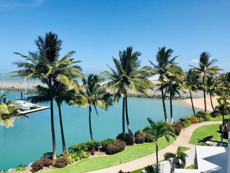 10/7 Megan Place, Mackay Harbour QLD 4740