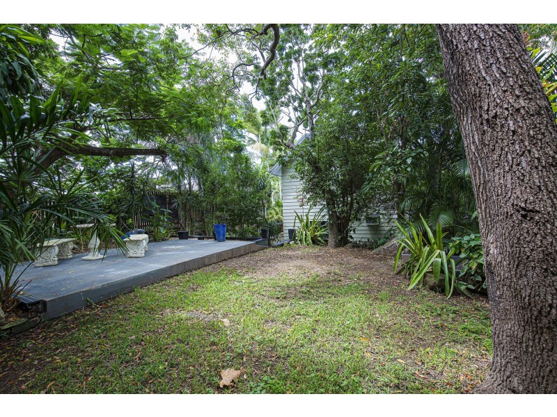 3 McCready Street, Rural View QLD 4740
