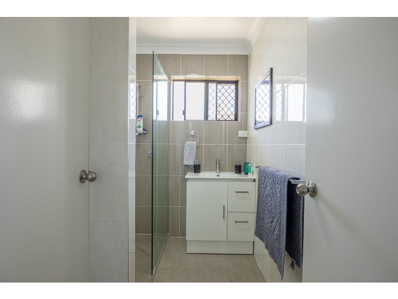2/23 Napier Street, South Mackay QLD 4740