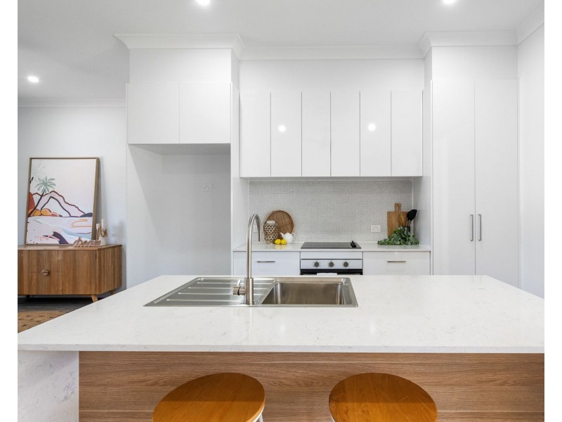 34 Lloyd Street, West Mackay QLD 4740