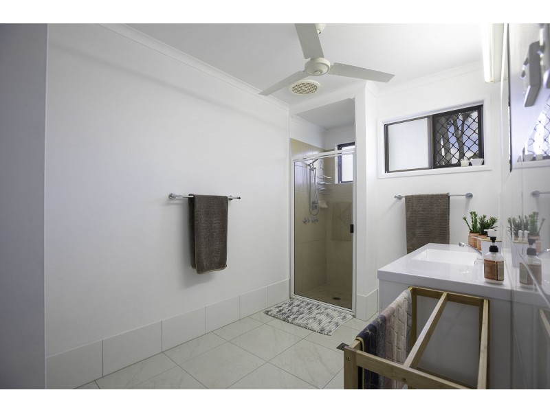 8 Gooding Street, Andergrove QLD 4740