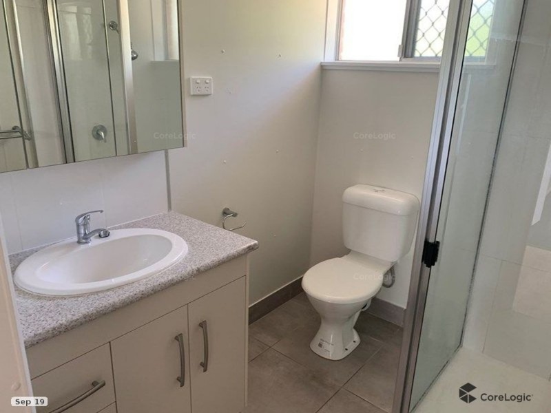 2/73 Paradise Street, South Mackay QLD 4740