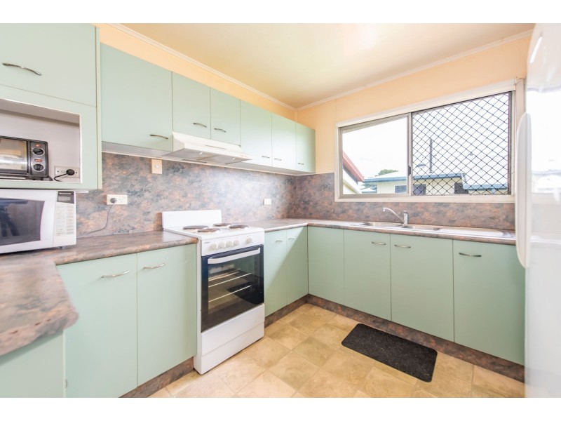 16 Pompey Street, South Mackay QLD 4740