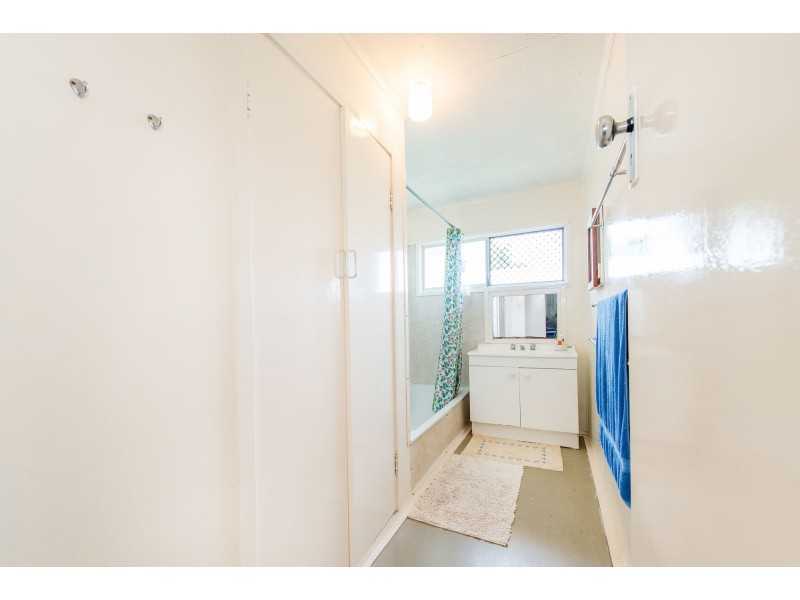 16 Pompey Street, South Mackay QLD 4740