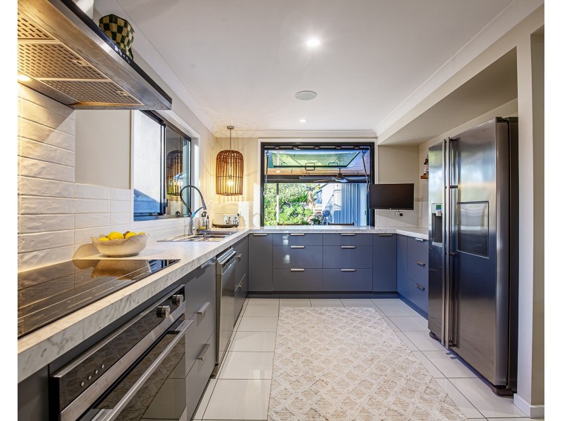 31 Hucker Street, Mackay QLD 4740