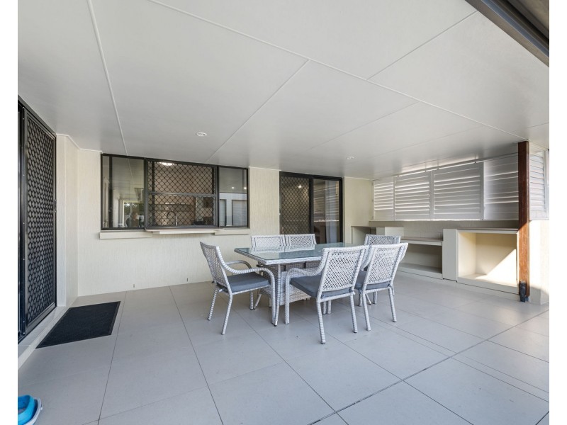 33 Spinnaker Way, Bucasia QLD 4750