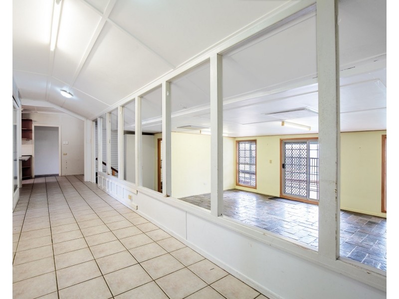 19 Johnson Street, West Mackay QLD 4740