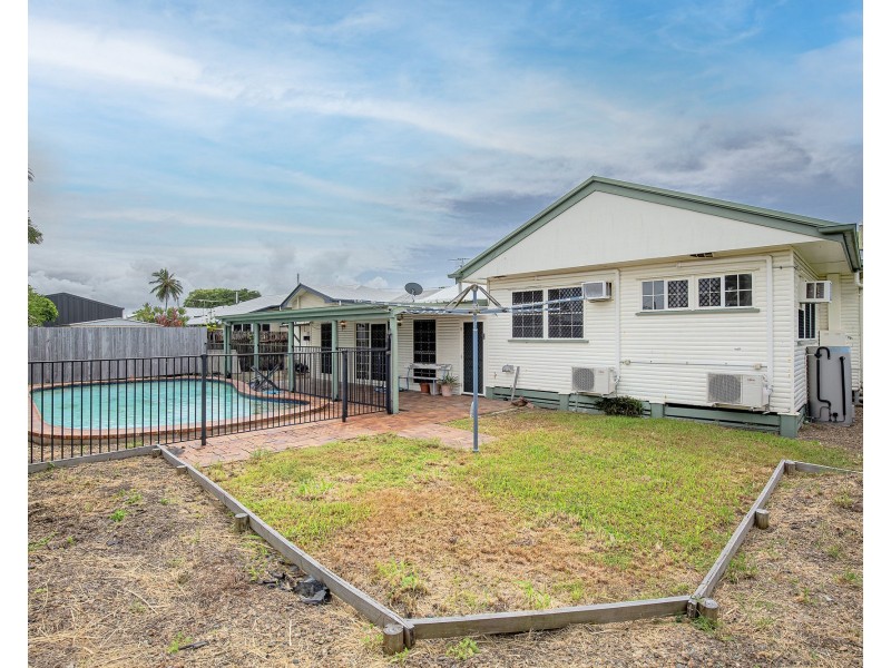 19 Johnson Street, West Mackay QLD 4740