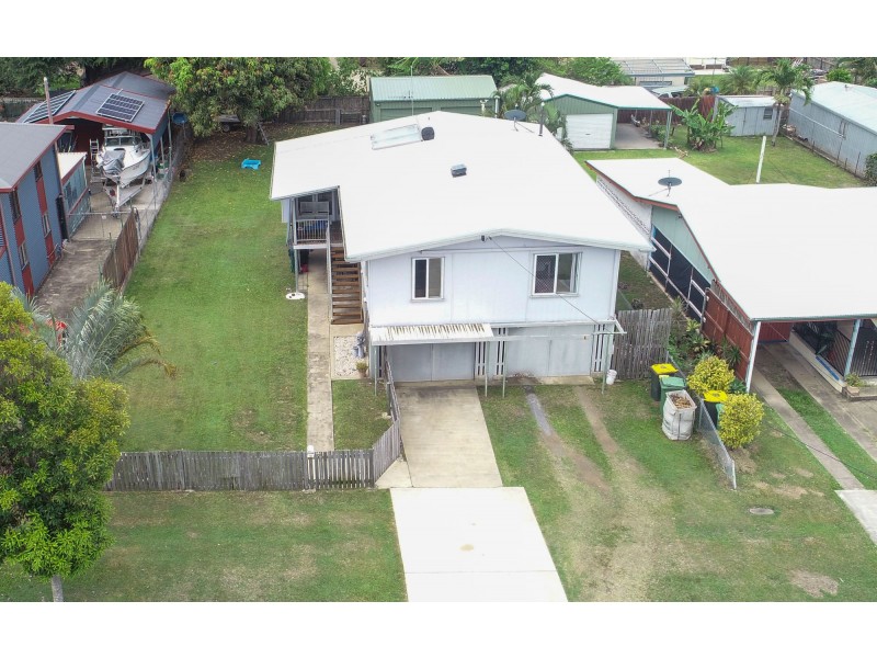 16 Roberts Avenue, North Mackay QLD 4740