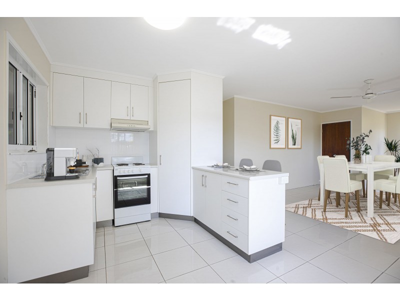 32 Pharlap Parade, Ooralea QLD 4740