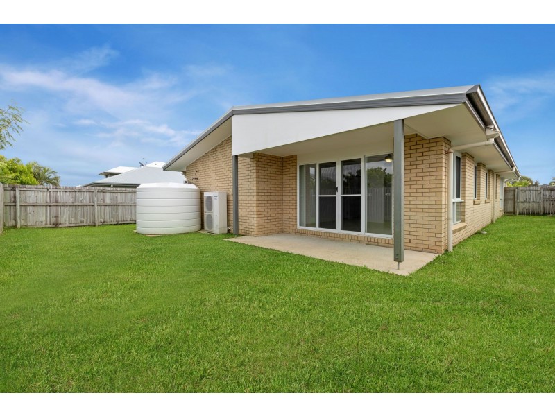 21 Parklane Crescent, Beaconsfield QLD 4740