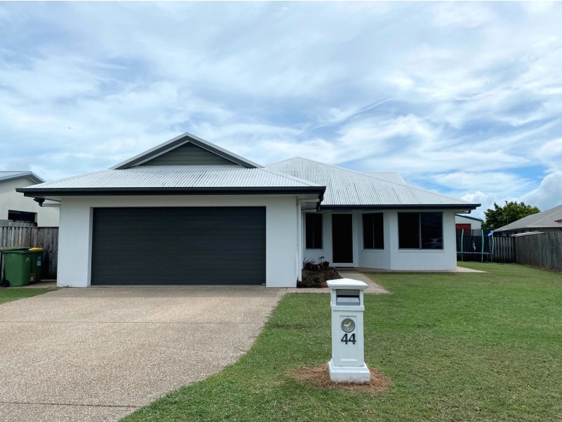 44 Duranbah Circuit, Blacks Beach QLD 4740