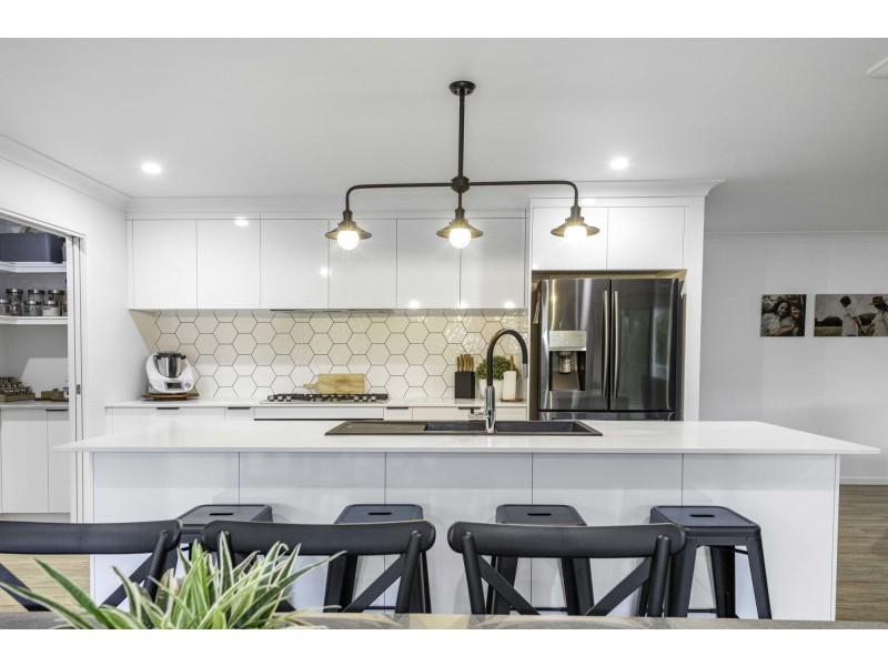 119 Gardiners Road, Habana QLD 4740