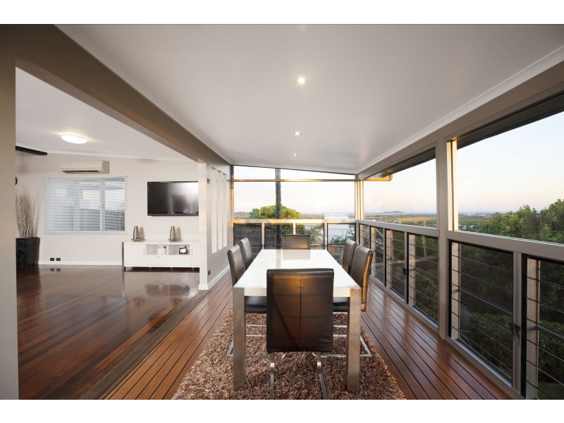 30 Pollock Street, North Mackay QLD 4740