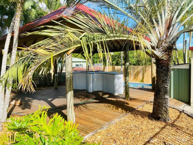 10 Busuttin drive, Eimeo QLD 4740