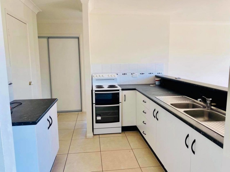 10 Busuttin drive, Eimeo QLD 4740