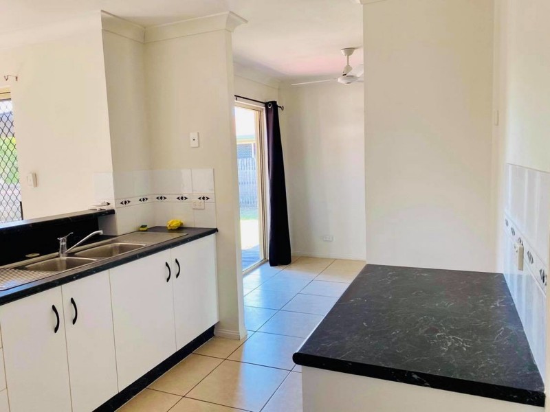 10 Busuttin drive, Eimeo QLD 4740