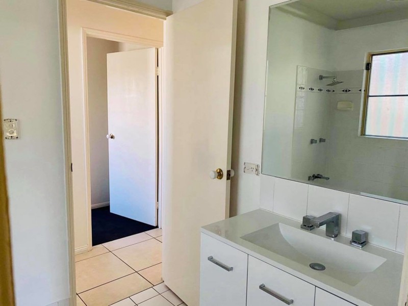 10 Busuttin drive, Eimeo QLD 4740