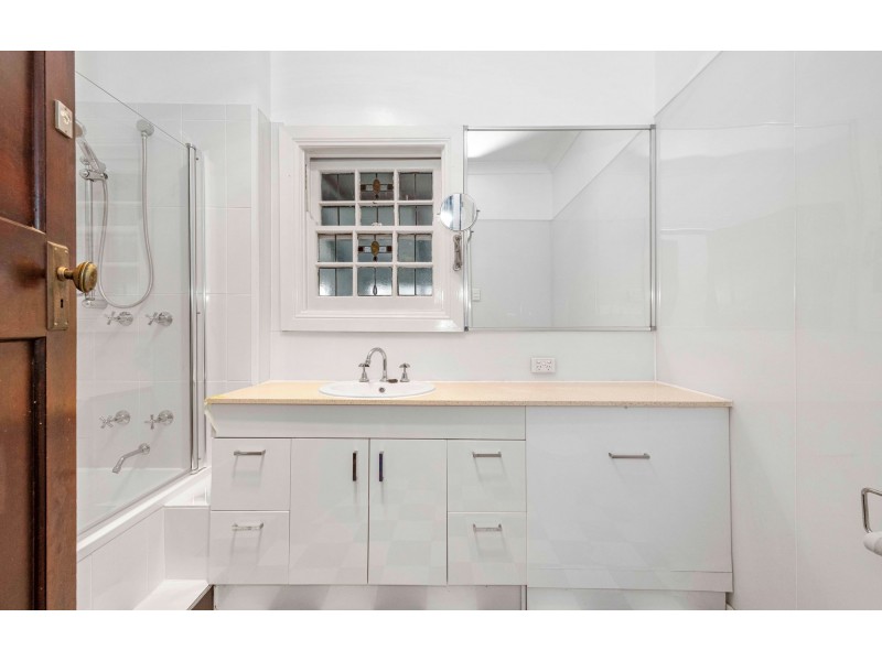 31 Griffin St, West Mackay QLD 4740