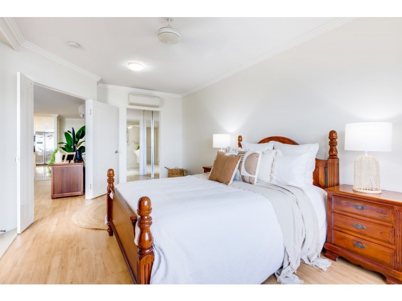 2/11 Megan Place, Mackay Harbour QLD 4740