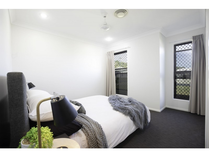 17 Sturt Crescent, Erakala QLD 4740