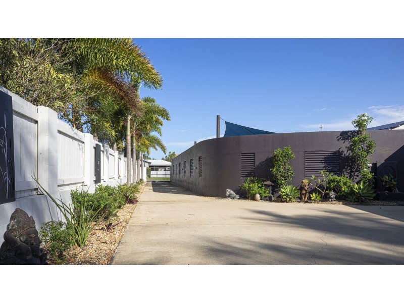 17 Sturt Crescent, Erakala QLD 4740