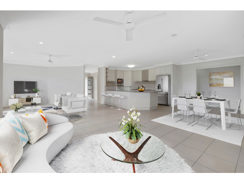 60 Whitehaven Drive, Blacks Beach QLD 4740