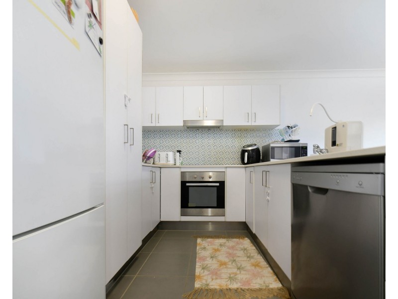 1&2/31 Primavera Boulevard, Beaconsfield QLD 4740