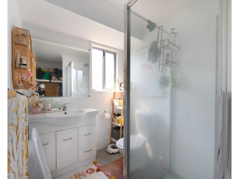 1&2/31 Primavera Boulevard, Beaconsfield QLD 4740