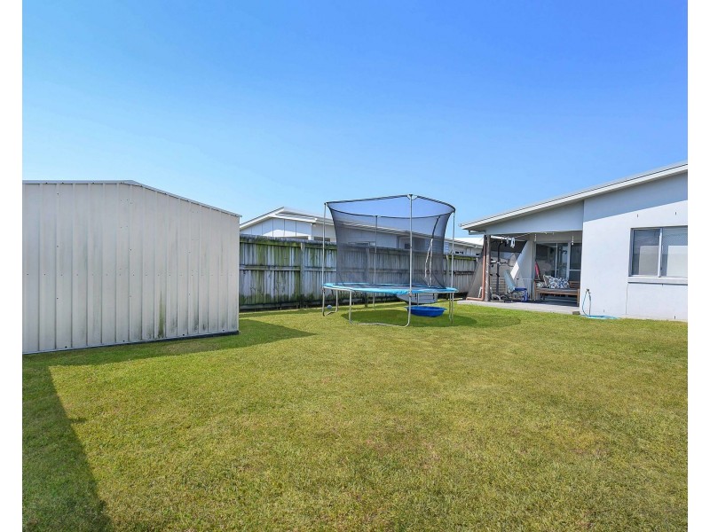 1&2/31 Primavera Boulevard, Beaconsfield QLD 4740