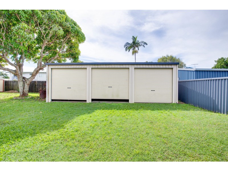4 Telina Drive, Beaconsfield QLD 4740