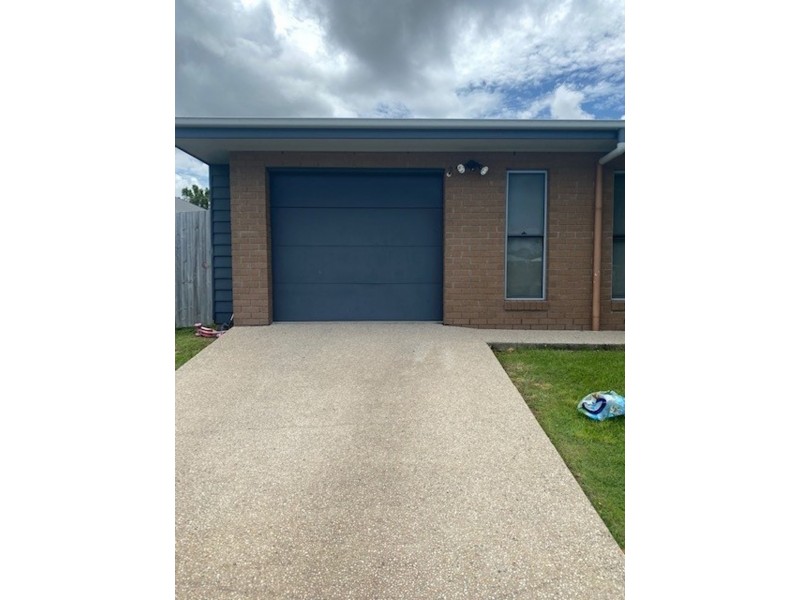 1/90 Superior Boulevard, Andergrove QLD 4740