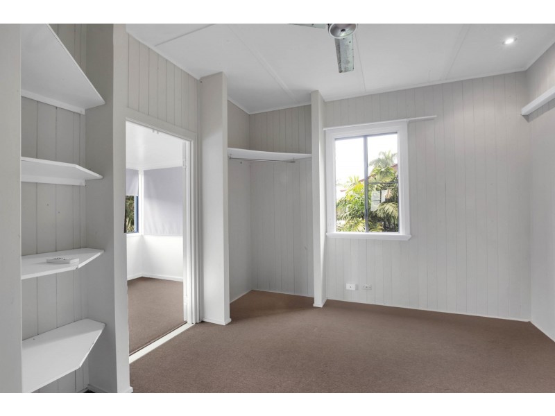 15 Lloyd Street, West Mackay QLD 4740