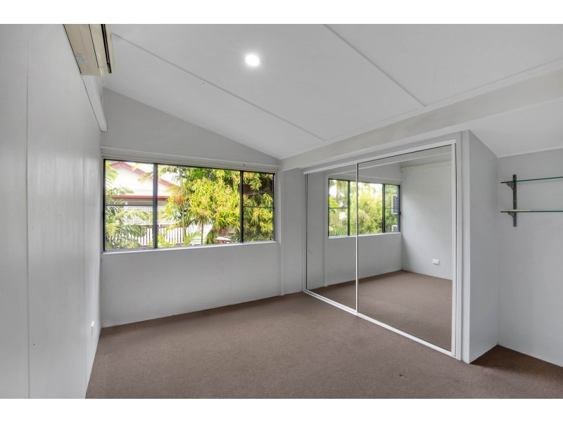 15 Lloyd Street, West Mackay QLD 4740