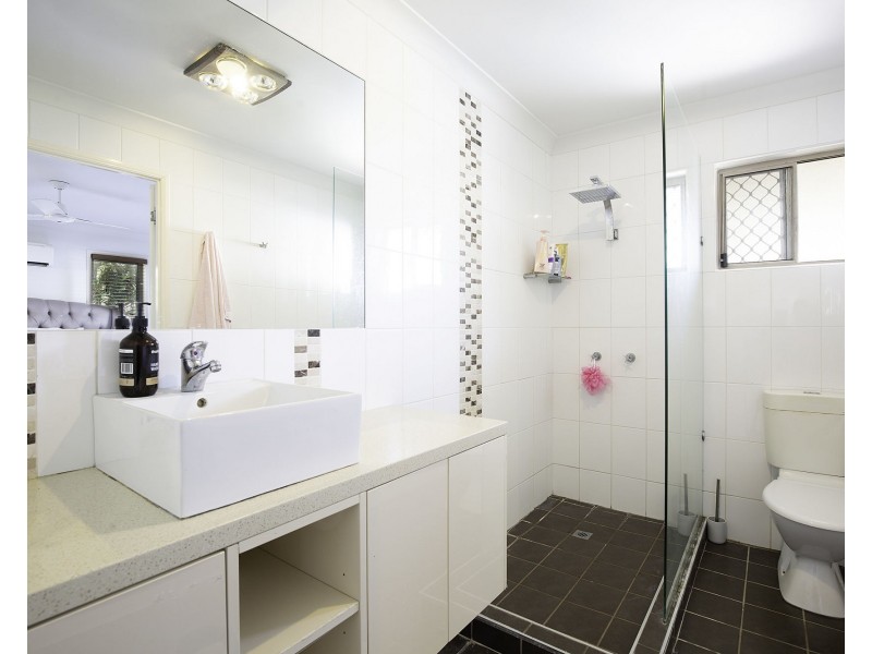 9 Roy Court, Glenella QLD 4740