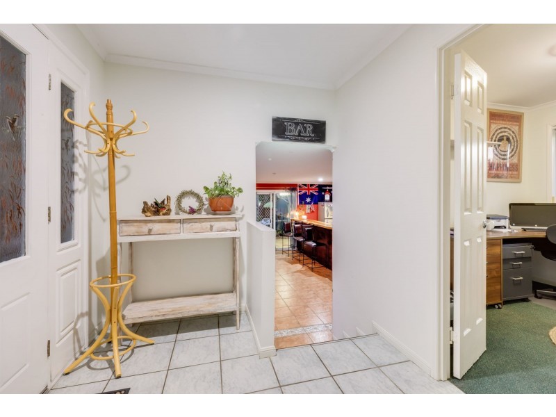 6 Perch Court, Andergrove QLD 4740