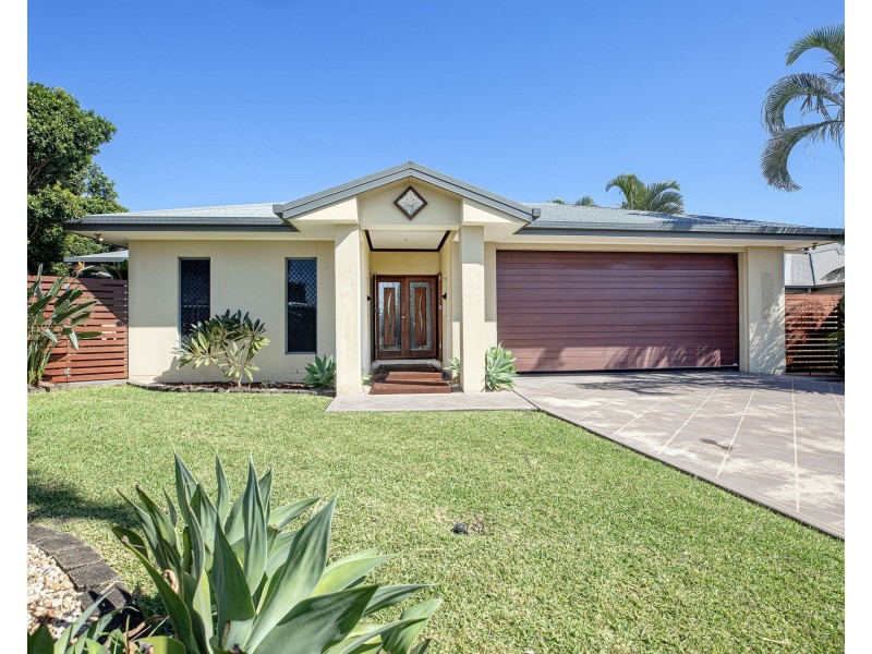 70 Gingham Street, Glenella QLD 4740