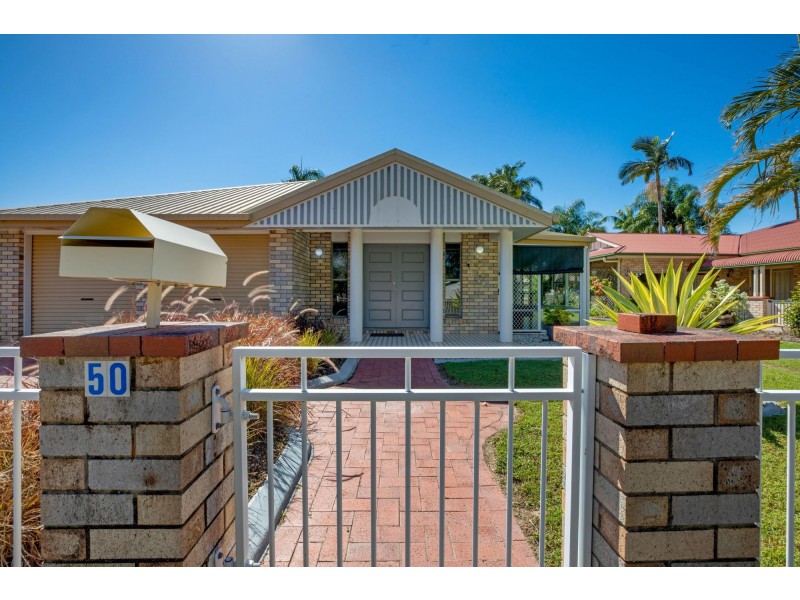 50 Fernleigh Avenue, Andergrove QLD 4740