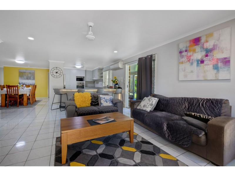 50 Fernleigh Avenue, Andergrove QLD 4740